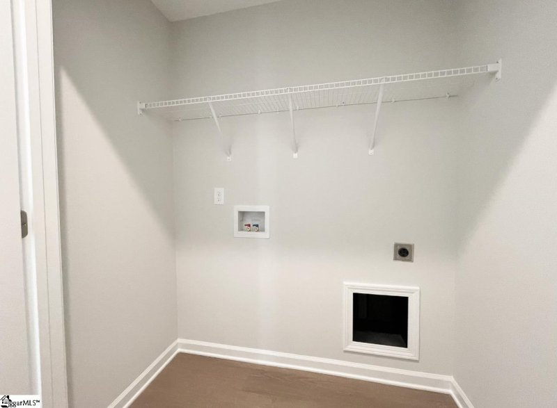 Property image 2 at 612 Autumn Lake Road, Simpsonville, SC 29681