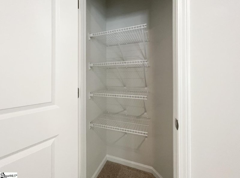 Property image 4 at 612 Autumn Lake Road, Simpsonville, SC 29681