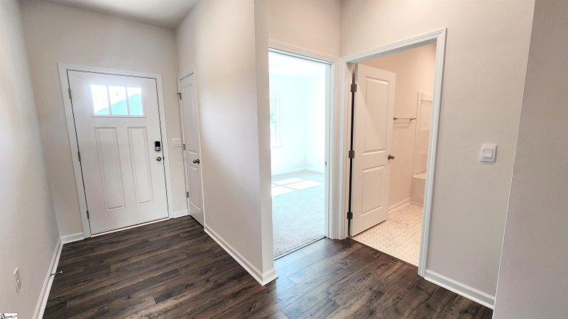 Property image 3 at 874 Barlow Lane, Woodruff, SC 29388