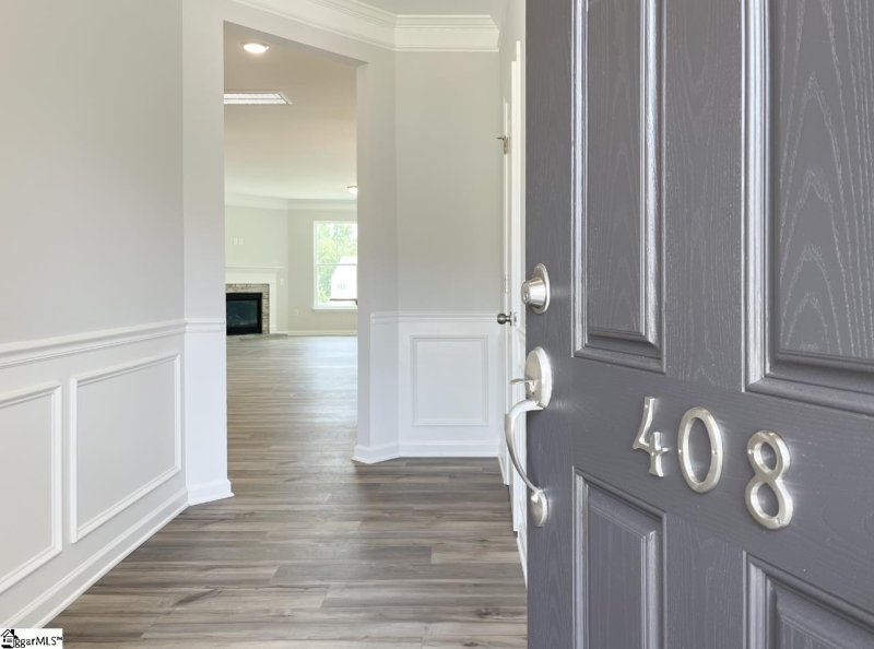 Property image 2 at 408 Wallen Court, Piedmont, SC 29673