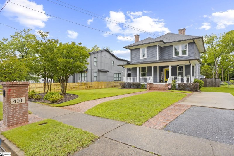 410 Perry Avenue