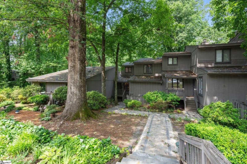 Property image 2 at 175 Ingleoak Lane, Greenville, SC 29615