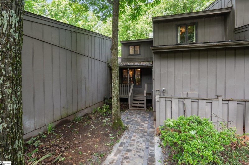 Property image 4 at 175 Ingleoak Lane, Greenville, SC 29615