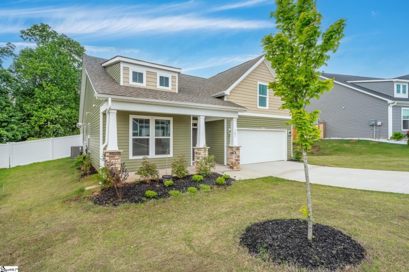 Property image 2 at 701 Sunwater Drive, Duncan, SC 29334