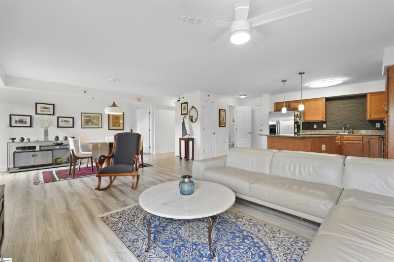 Property image 3 at 1001 S Church Street, Greenville, SC 29601