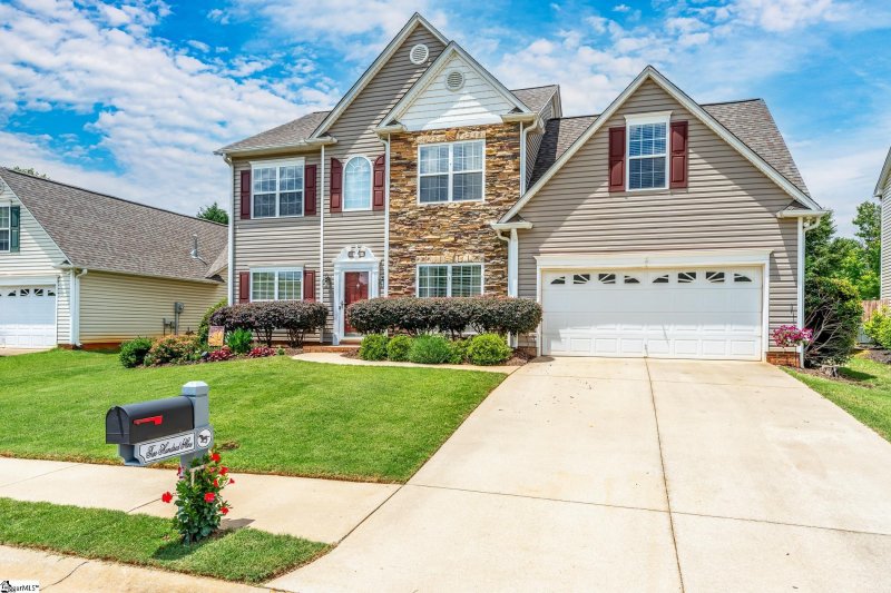 Property image 2 at 209 Grimes Drive, Simpsonville, SC 29681