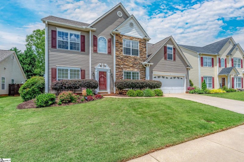 Property image 3 at 209 Grimes Drive, Simpsonville, SC 29681