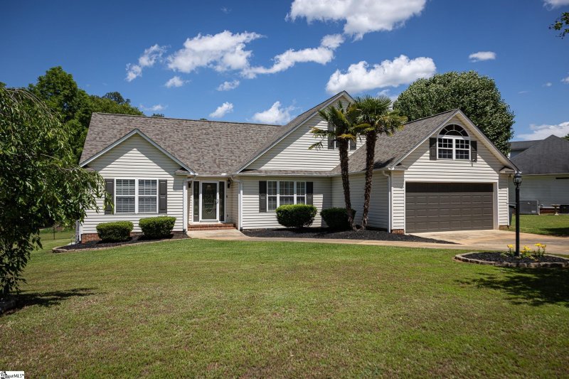 Property image 4 at 113 Amberwood Drive, Anderson, SC 29621