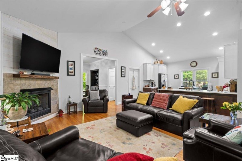 Property image 5 at 103 Hickory Trail, Westminster, SC 29693