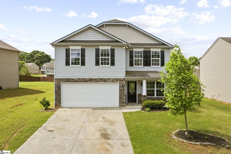 Property image 2 at 315 Victory Lane, Moore, SC 29369