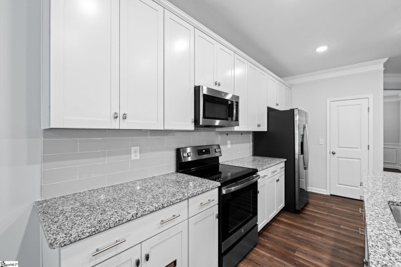 Property image 4 at 202 Brochaill Court, Piedmont, SC 29673