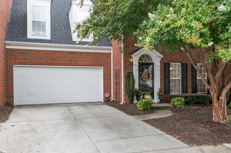 31 Everleigh Court