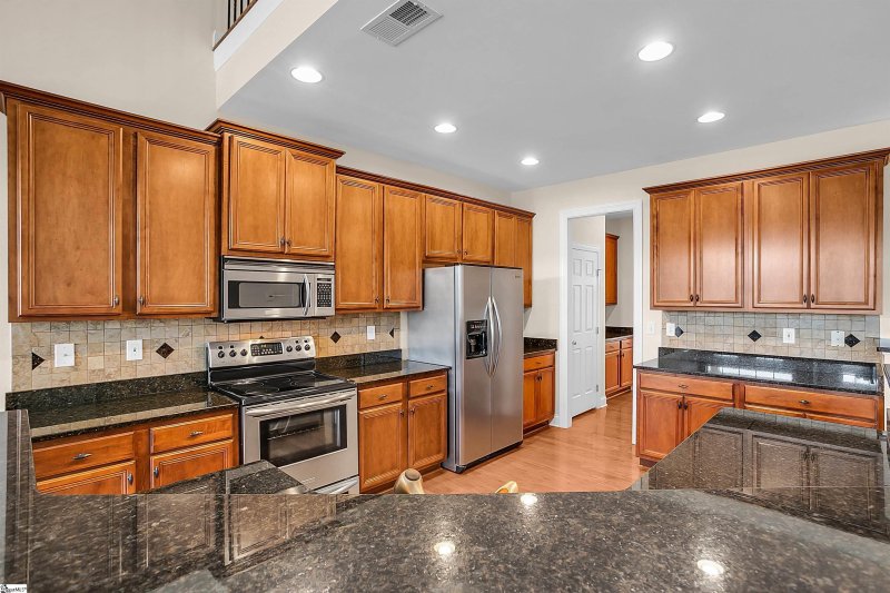 Property image 5 at 31 Everleigh Court, Simpsonville, SC 29681