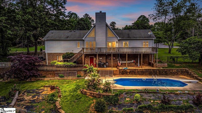 Property image 2 at 230 Woodfield Drive, Easley, SC 29642