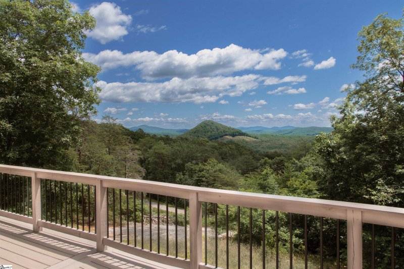 Property image 2 at 106 Springwood Drive, Pickens, SC 29671