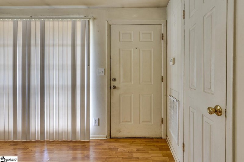 Property image 5 at 6 Bridwell Avenue, Greenville, SC 29607