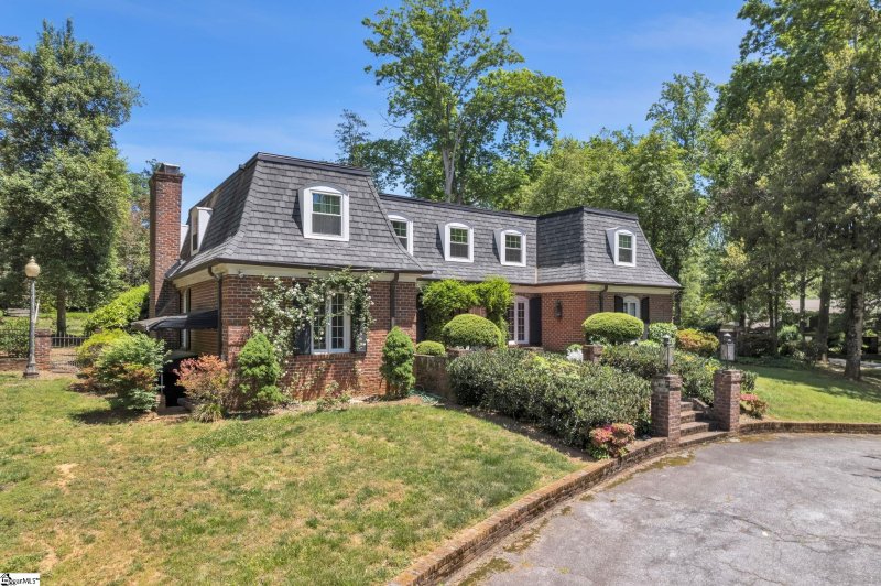 Property image 2 at 505 Botany Road, Greenville, SC 29615