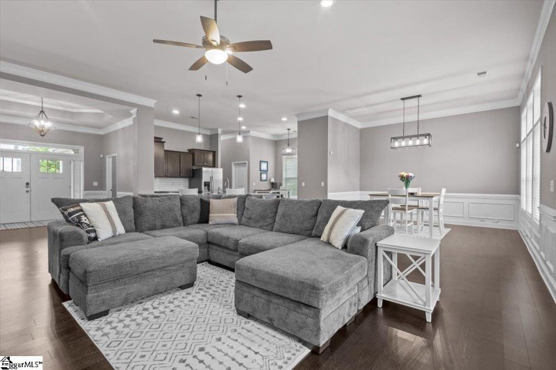 Property image 4 at 411 Bucklebury Road, Greer, SC 29651