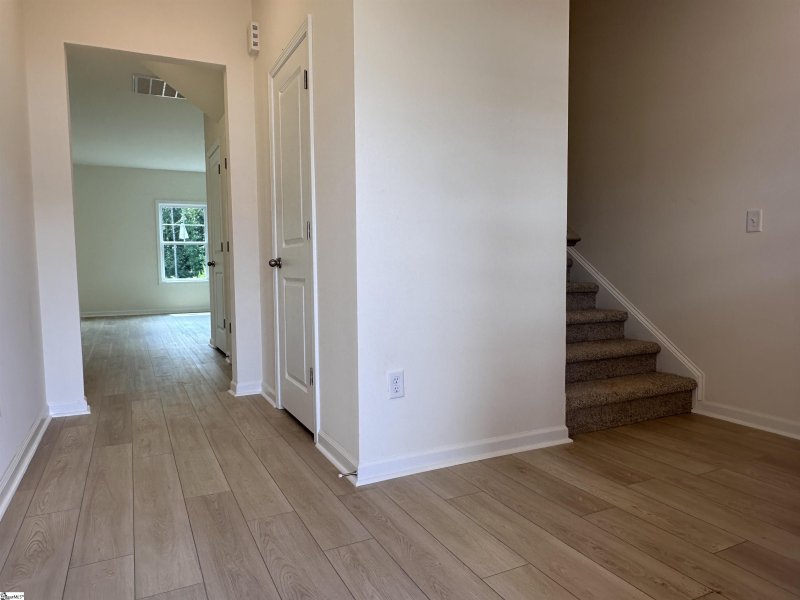 Property image 3 at 1107 Silverbend Trail, Duncan, SC 29334