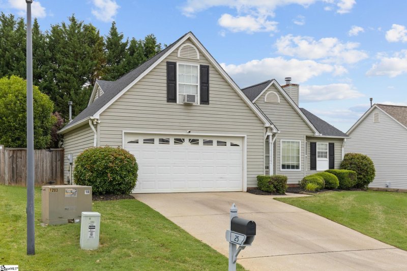 Property image 2 at 25 Woolridge Way, Greer, SC 29650