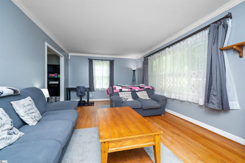 Property image 4 at 18 Vaille Drive, Taylors, SC 29687