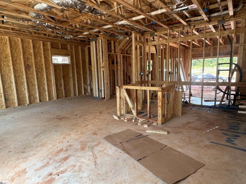 Property image 4 at 1099 Silverbend Trail, Duncan, SC 29334