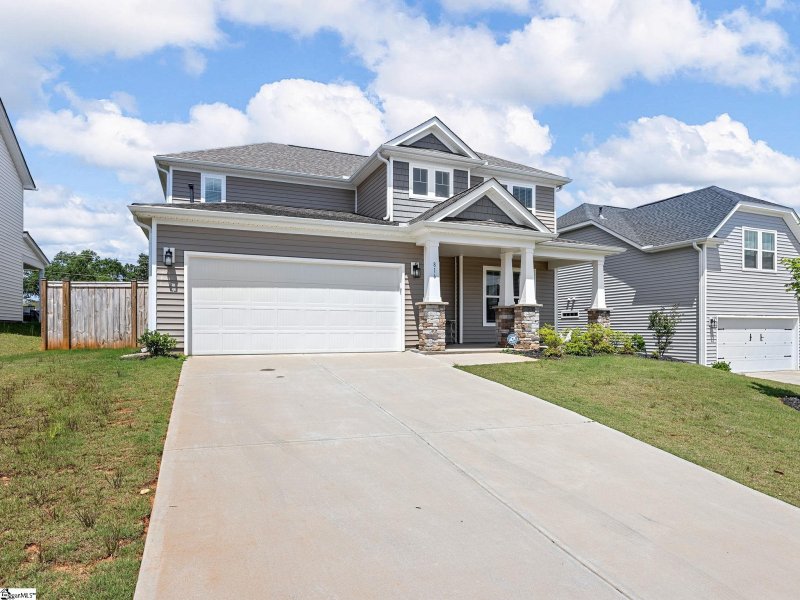 Property image 2 at 816 Redmill Lane, Duncan, SC 29334