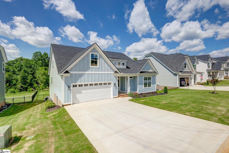 Property image 2 at 316 Summerall Drive, Anderson, SC 29621