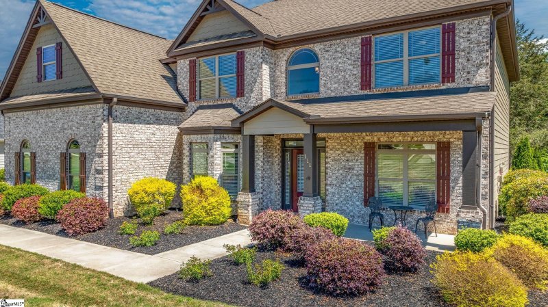 Property image 3 at 111 James Lake Way, Easley, SC 29642
