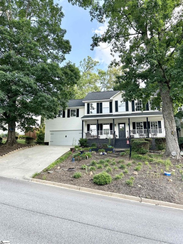 Property image 2 at 104 Beechridge Way, Greenville, SC 29607