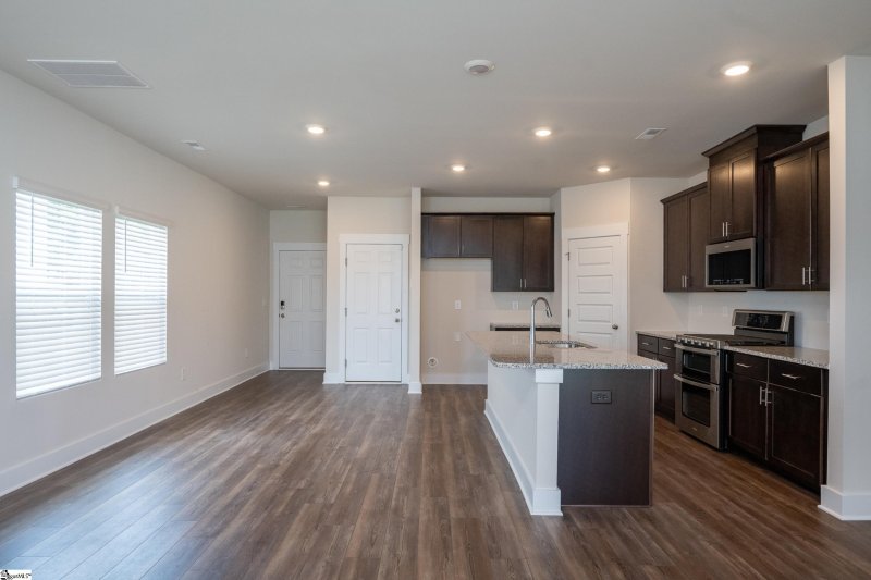 Property image 2 at 105 Ted Drive, Mauldin, SC 29662