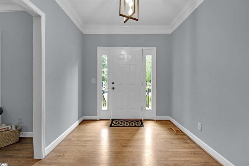 Property image 2 at 6 Stone Dale Drive, Simpsonville, SC 29681