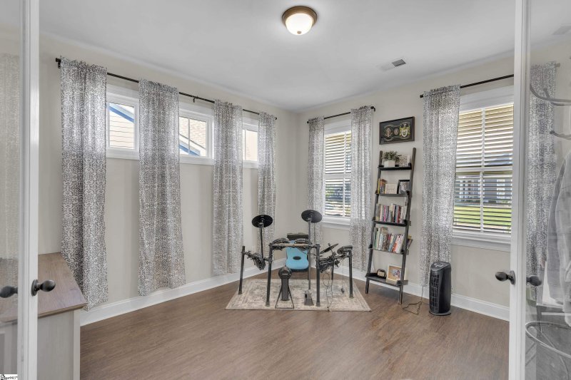 Property image 3 at 407 Buchanan Ridge Road, Taylors, SC 29687
