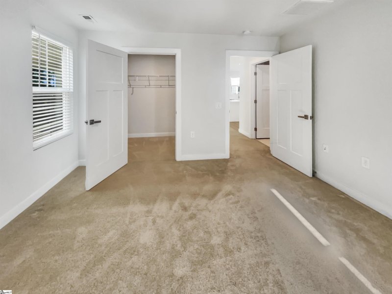 Property image 3 at 527 Olivia Springs Drive, Spartanburg, SC 29302