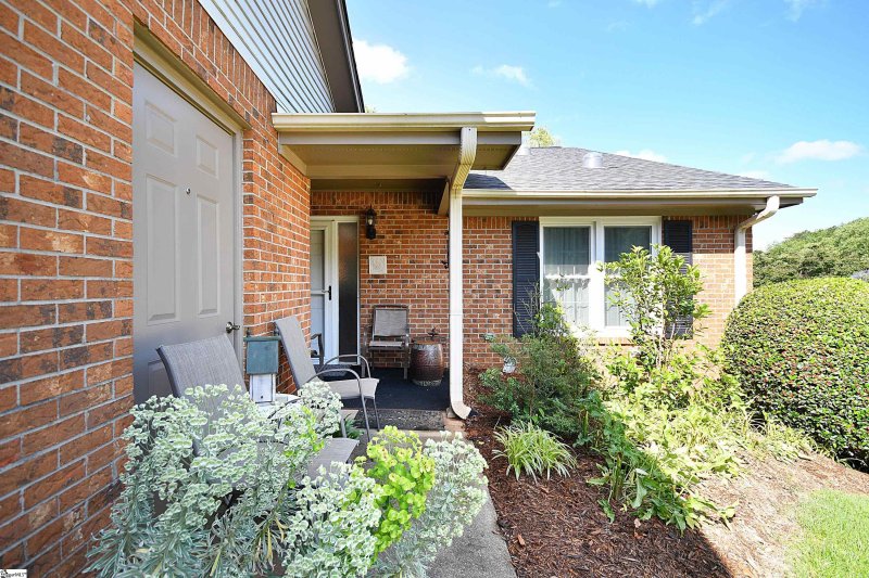 Property image 3 at 502 Teal Trail, Greenville, SC 29605