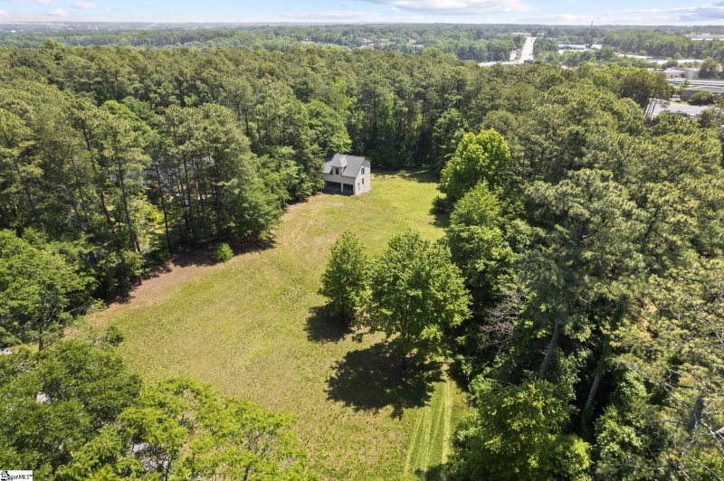 Property image 5 at 203 Ponders Ray Lane, Greenville, SC 29615