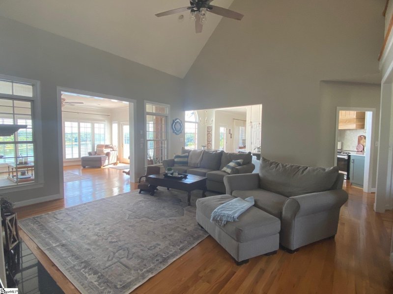 Property image 3 at 216 E Caledonia Court, Inman, SC 29349