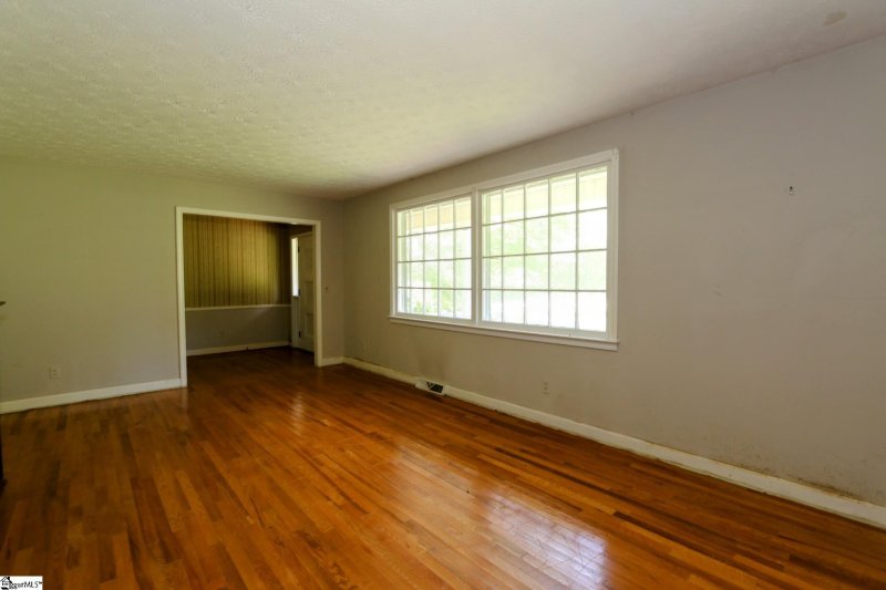 Property image 4 at 105 Belmont Drive, Fountain Inn, SC 29644