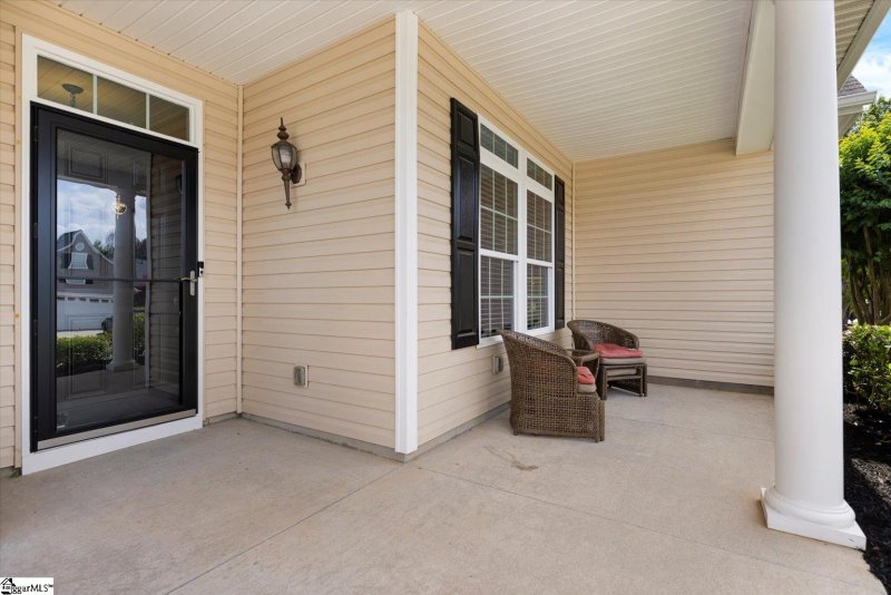 Property image 2 at 108 Truett Place, Simpsonville, SC 29681