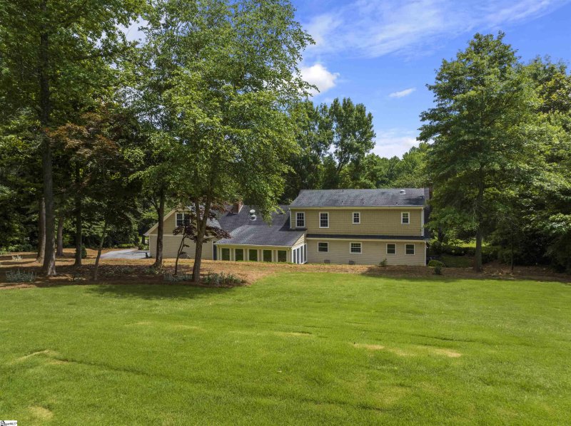 Property image 4 at 60 Red Bud Lane, Greenville, SC 29617