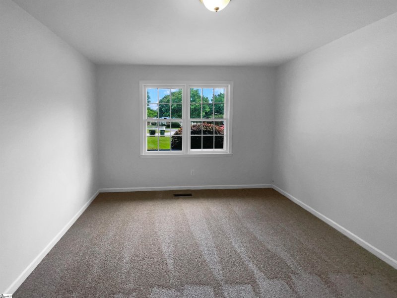 Property image 3 at 101 Abbotsford Drive, Simpsonville, SC 29681