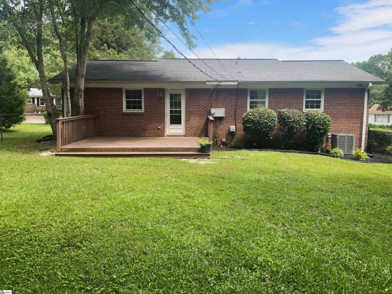 Property image 5 at 101 Abbotsford Drive, Simpsonville, SC 29681