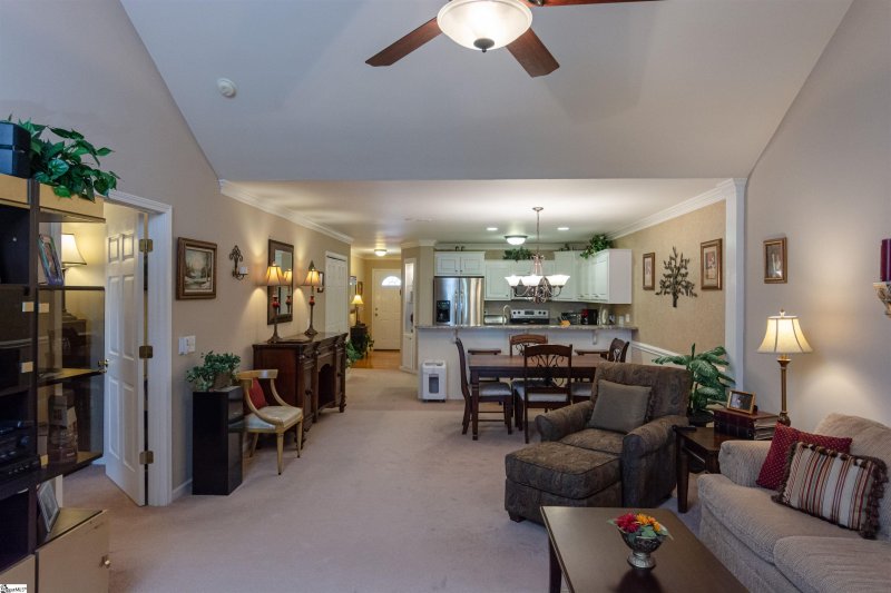 Property image 5 at 66 Magnolia Crest Drive, Simpsonville, SC 29681