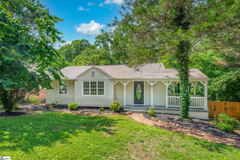 446 Crosby Circle