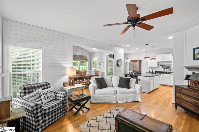 Property image 5 at 212 Woodland Creek Way, Travelers Rest, SC 29690