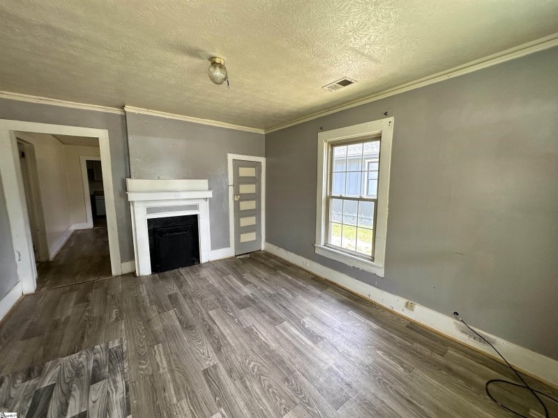 Property image 3 at 104 Judson Road, Greenville, SC 29611