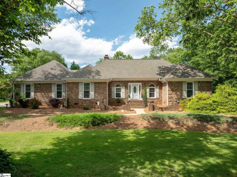 Property image 2 at 103 Memory Lane, Moore, SC 29369