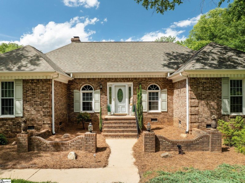 Property image 3 at 103 Memory Lane, Moore, SC 29369