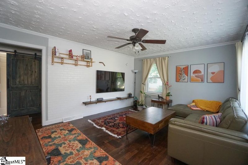 Property image 3 at 216 Mark Street, Easley, SC 29640