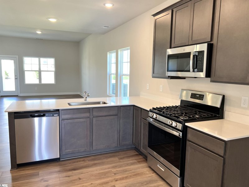 Property image 5 at 1410 Johnstone Drive, Reidville, SC 29375